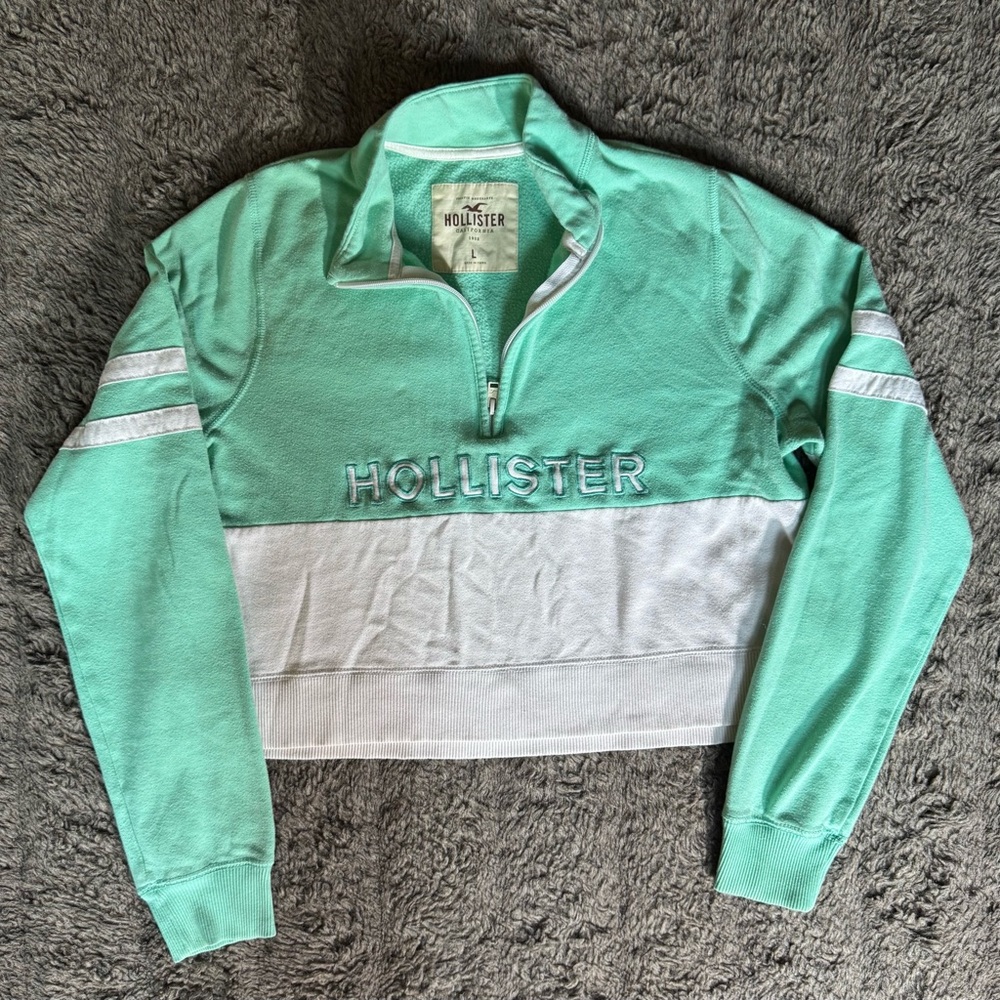 Hollister Mint Green Crop Sweater